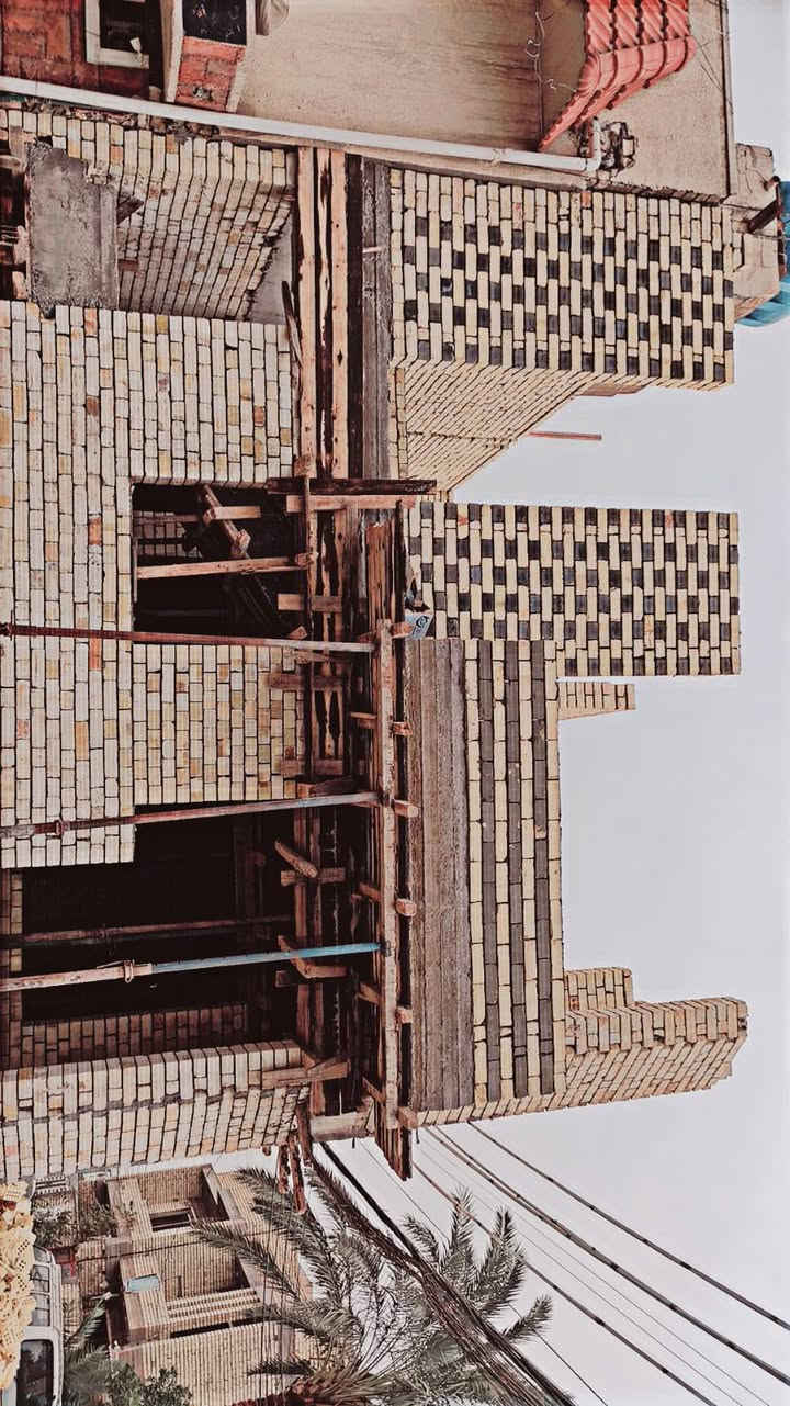 خلفات بناء 3 شغل مصاطر كبان تسليم مهندس اشتغل اي مكان متفرغ ه‍  ***********. اتصل بيك خير ودلل
