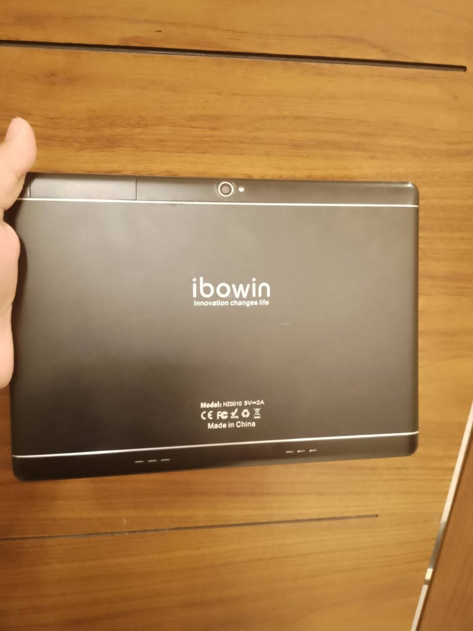 اسلام عليكم ايباد ذاكره 64حجم 
10انج شغال وكلشي مابي فقط خدوش بل شاشه 
مكان بغداد اليرموك السعر 45الف ***********
