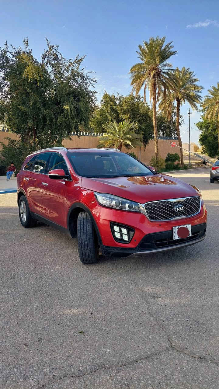 السلام عليكم ورحمه الله وبركاته 
_الاخوه الطيبين حفظكم الله ورعاكم 

_للبيع سورنتو 2017 

_وارد أمريكي دخولها كلين بدون حادث فقط ثلاث قطع كلير 

اثر جلاح بسيط رش كليير فقط وبارد في مكان معين 

بدون حادث بدون شواصي بدون تبديل بدون معجون 

_رقم السياره بابل انكليزي باسمي هزه وسنوية جديد

_السياره تخم تاير جديد وصدر أمامي وخلفي أيضا جديد

_المحرك 4 سلندر مواصفات عاديه إخواني 

_معروضه ب160 وبيها مجال أن شاء الله 

_مكان تواجد السياره في (بابل مشروع المسيب)

للاتصال:***********

متواجد واتس آب أيضا 

وعذراً على الإطالة ✨💛
