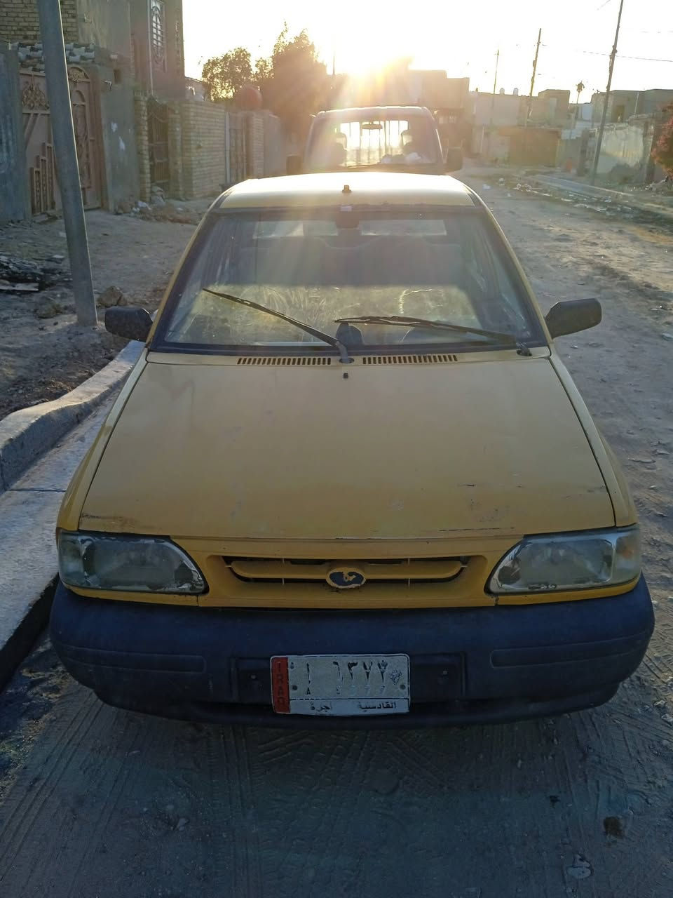 سايبة ٢٠١١ مكينة كير خير من الله شواصي زينات راعية مايقبل يداور أبيع كوم حديد ب ٨ أوراق قفله يعني ماتداور للاستفسار ***********
