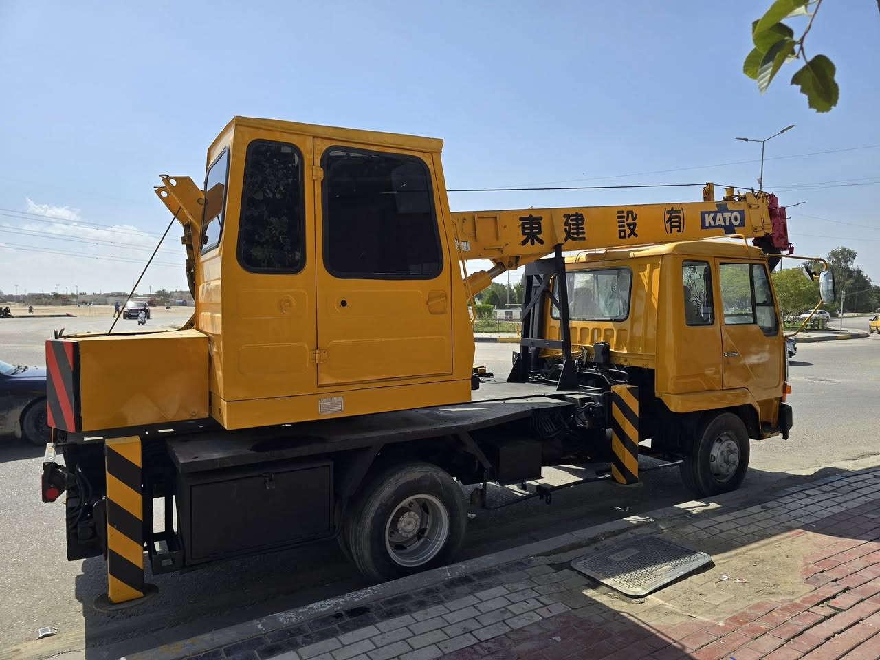 كرين 7طن للبيع سلايتن ول 3سرتيم ***********
