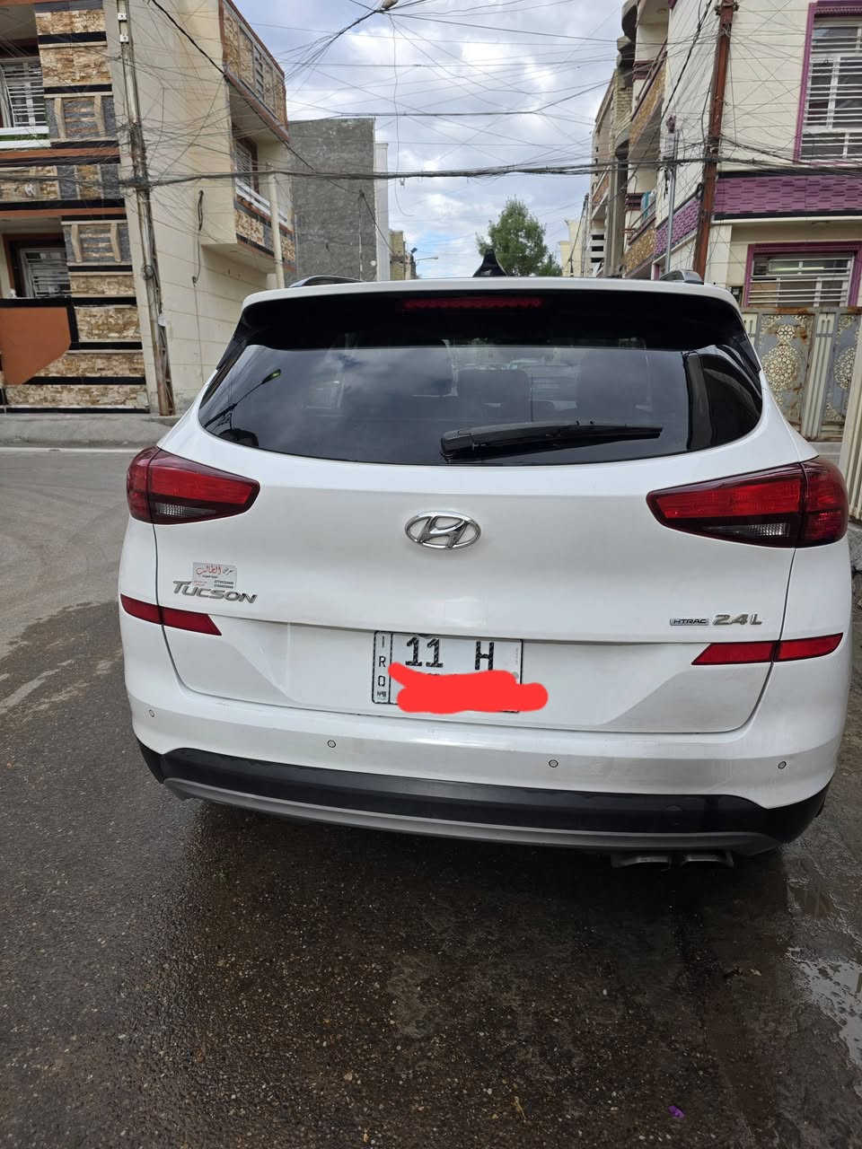 توسان ٢٠١٩ أمريكي  كامل المواصفات فول  ضررها بابتين عكس السائق تبديل اصلي كما موضح في السونار  السياره بأسمي تحويل ثاني يوم مكاني بغداد/حي الجامعه هاتف *********** واتساب اب *********** السعر[ ١٧٣$ ] وبيها مجال حق الضيافه
