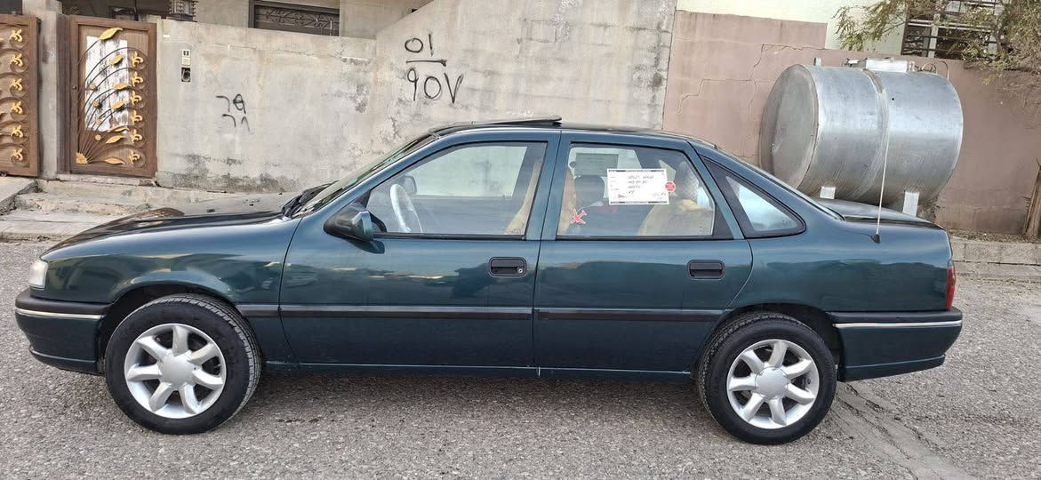 ***********....***********
شوێن: چەمچە ماڵ   نرخ: ٤٧
اۆپڵ  مۆدێل ٩٥ مەکینە ٢٠ گێڕعادی.
سەنەوی تا ٢٠٣٠ تازەیە.
بێدەعم و بێخیاس
کلێر عام بۆجوانی
هیلال و دۆسەی بیلادە.
سەقف سڵایت.
گێڕ و مەکینە و تاقم پێشی بەشەرتە.
ماڵ دۆست و بێعەیب. السليمانية, العراق
