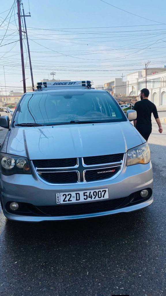 السلام عليكم دوج كرفان موديل 2017 مواصفاتsxt تشغيل عن بعد سياره بسمي بيها كابون بنزين
فرس سقفي فرس وسطي شاشات بل فرس تبريد ثلاث قطع تحكمات استيرن شاشة عطلات بل دشبول يعني أي عطل يطلع عندك بل شاشه بيبان جنطه جامات ٦كلهم كهربائي كير محرك تبريد طخم كلها بشرط حجم محرك 3600سيارة مال بيت ما متعوب حادث موجود بل صوره مبدل جاملغ وصبغ ربع باب مال سكن الباقي مكفول وهاي حادث خارج العراق السعر180
بي مجال بسيط عنوان سيارة موصل القادسية الثانية قرب جامع علي بن أبي طالب عنوان ثاني موصل حي الملايين رقم الهاتف ***********او *********** موصل, نينوى
