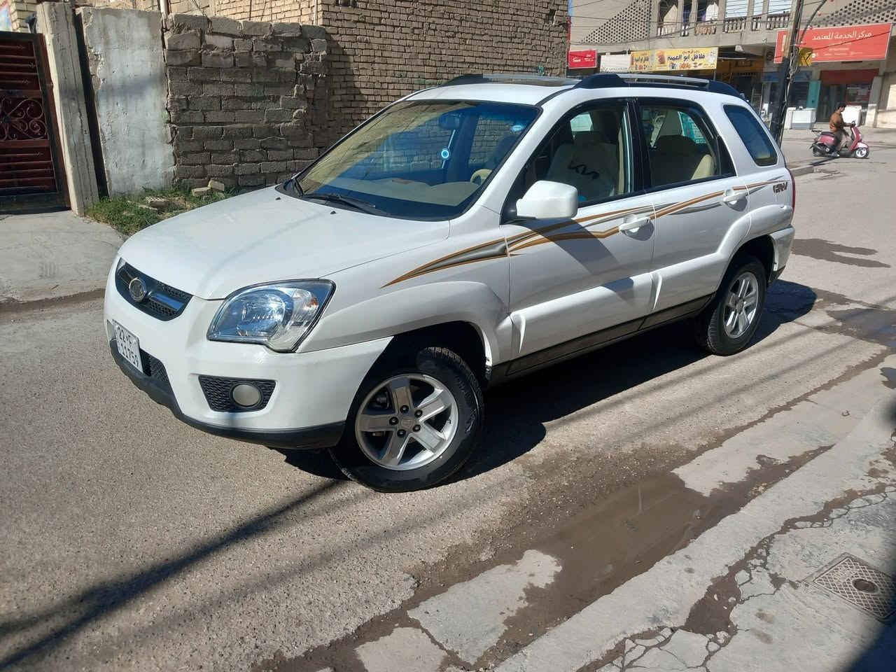 سلام عليكم
سبورتج 2009للبيع 

مكفوله كفاله عامه من صبغ وضربه

فول مواصفات فتحه سقف
مانع نزلغ دسك امامي خلفي
شاشه كامرة 

مكينه حجم2000دوش

مكاني بغداد لاستفسار تصال
***********
