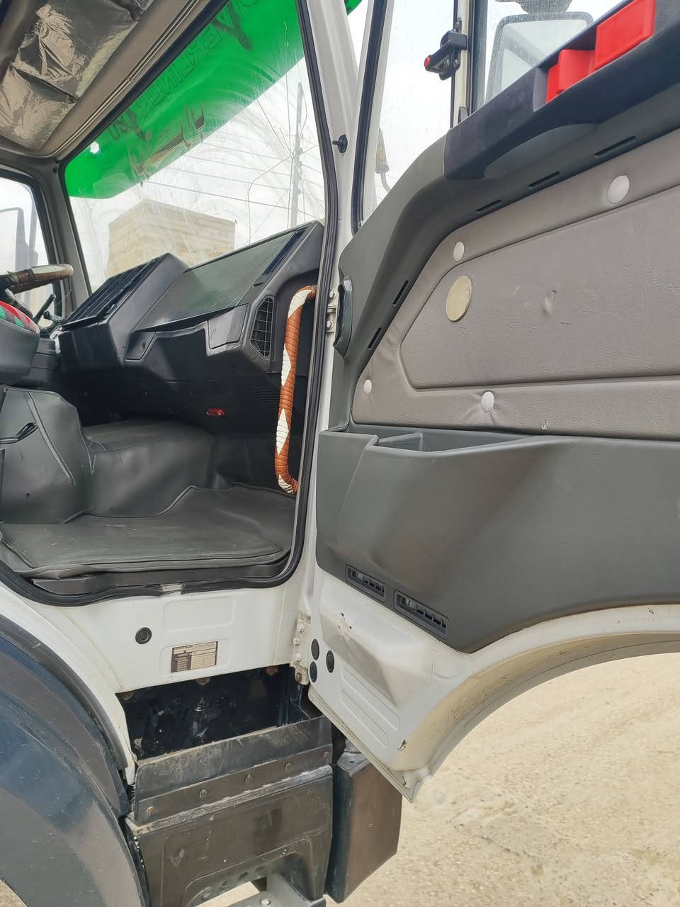 سلام عليكم البي كرواتي موديل 95 رقم بصره قماره بدون صبغ محرك 44 گير 240 محرك وگير مكفولات تخم تاير مجموعه جي اف مأسسه مقطوره جاهزه للعمل سعر 585 مكان بابل كفل 
اتصال ***********
