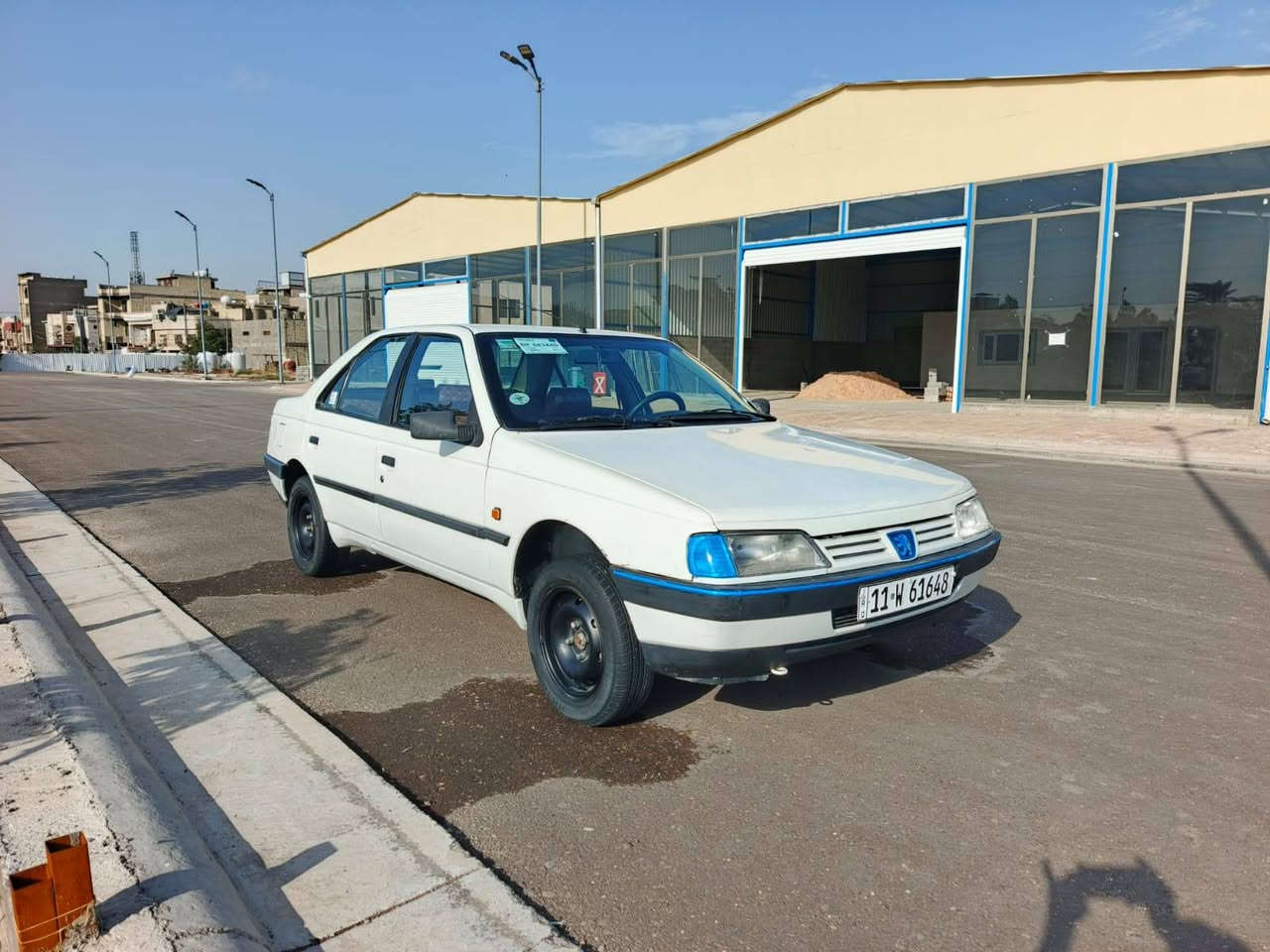 جي ال اكس موديل 10 مكينه كير تبريد شغال كهربايات كلها على وظع الشركه مكاني حي اور جامع الفردوس ***********
