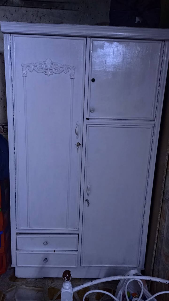 السلام عليكم كنتور نضيف بابين الطول 190cm والعرض 120cm مكاني بغداد الكرادة ماعندي توصيل السعر 100بي مجال


**إذا كنت صاحب هذا الإعلان وتريد حذفه لأي سبب، رجاءا أرسل رسالة إلى الدعم الفني**