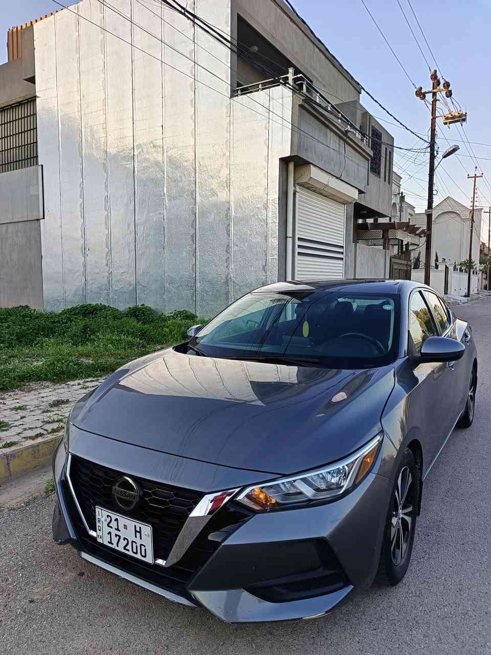 ‏سلام عليكم 
‏
‏نيسان سنترا SV موديل ٢٠٢١ 
‏السيارة ماشية 40 مايل 
‏رقم السيارة سليمانية بأسمي شرط تحويل 
‏ضرر جانبي جاملغ سكن مبدل بلادي نفس اللون وباب نصه وهلال الجاملغ خلفي صبغ بجم كبس 
‏رقم شاصي موجود ويه الصور 
‏مكان سيارة كركوك 
‏السعر 148 وبيها مجال للطيبين 
‏السيارة نضيفة ومال بيت وعلى ايدي فقط
‏اي تفاصيل ثانية راسلني


**إذا كنت صاحب هذا الإعلان وتريد حذفه لأي سبب، رجاءا أرسل رسالة إلى الدعم الفني**