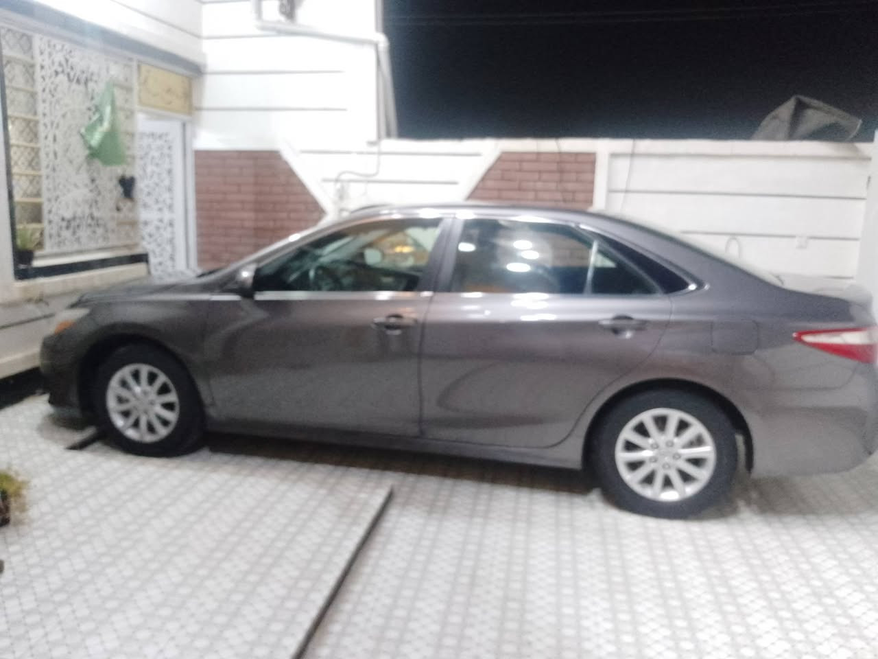 السلام عليكم للبيع كامري2016 
ماشيه 169 محرك كير شرط 
ثلاث قطع بنيد كلير جاملق وباب تبديل
سنويه منتهيه السعر 145وبيها مجال 
 او مراوس حسب القناعه شرط التحويل صلاح الدين الاسحاقي  ***********
