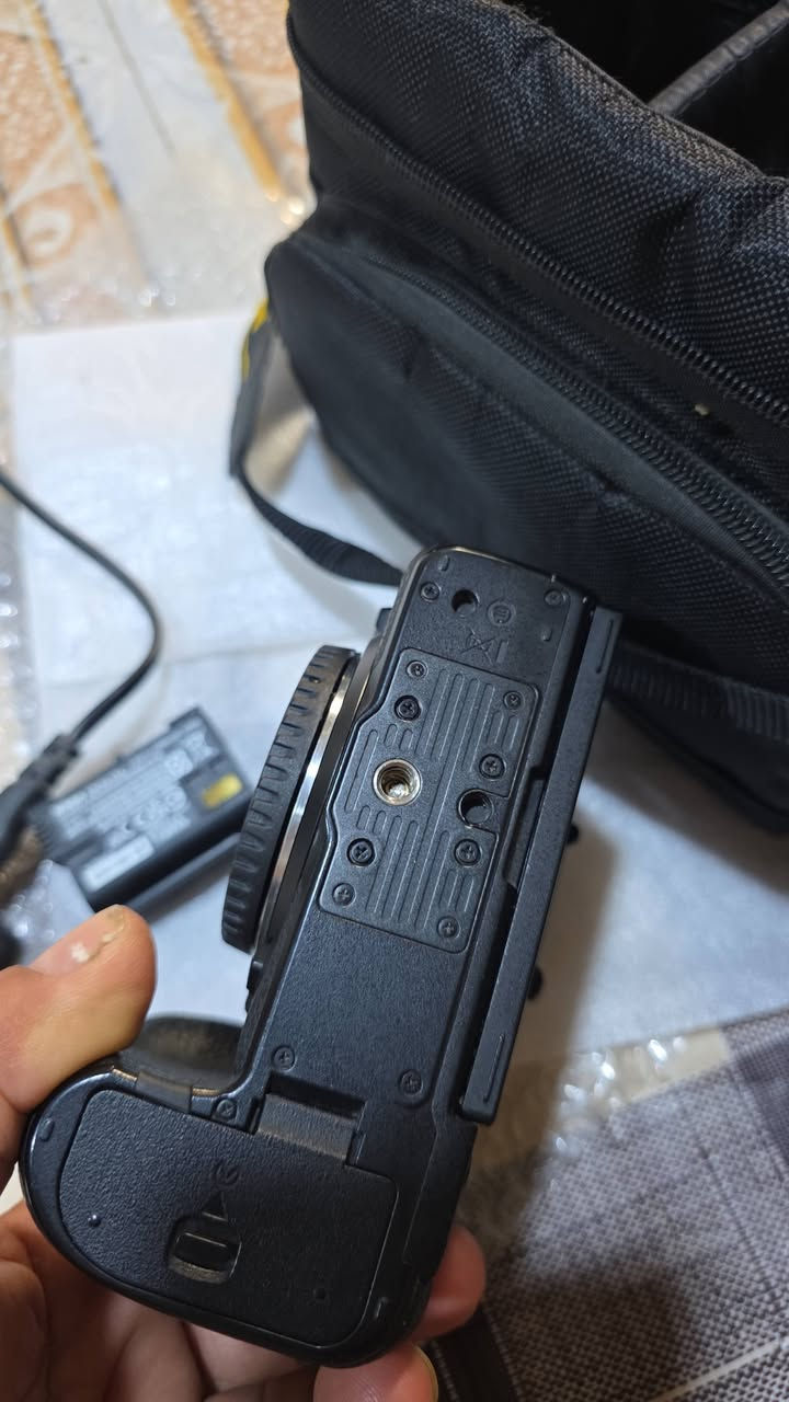 نيكون Z7II  للبيع نضيف جدا مكاني بصره شتر 29 سعر مليون و800 رقمي ***********
