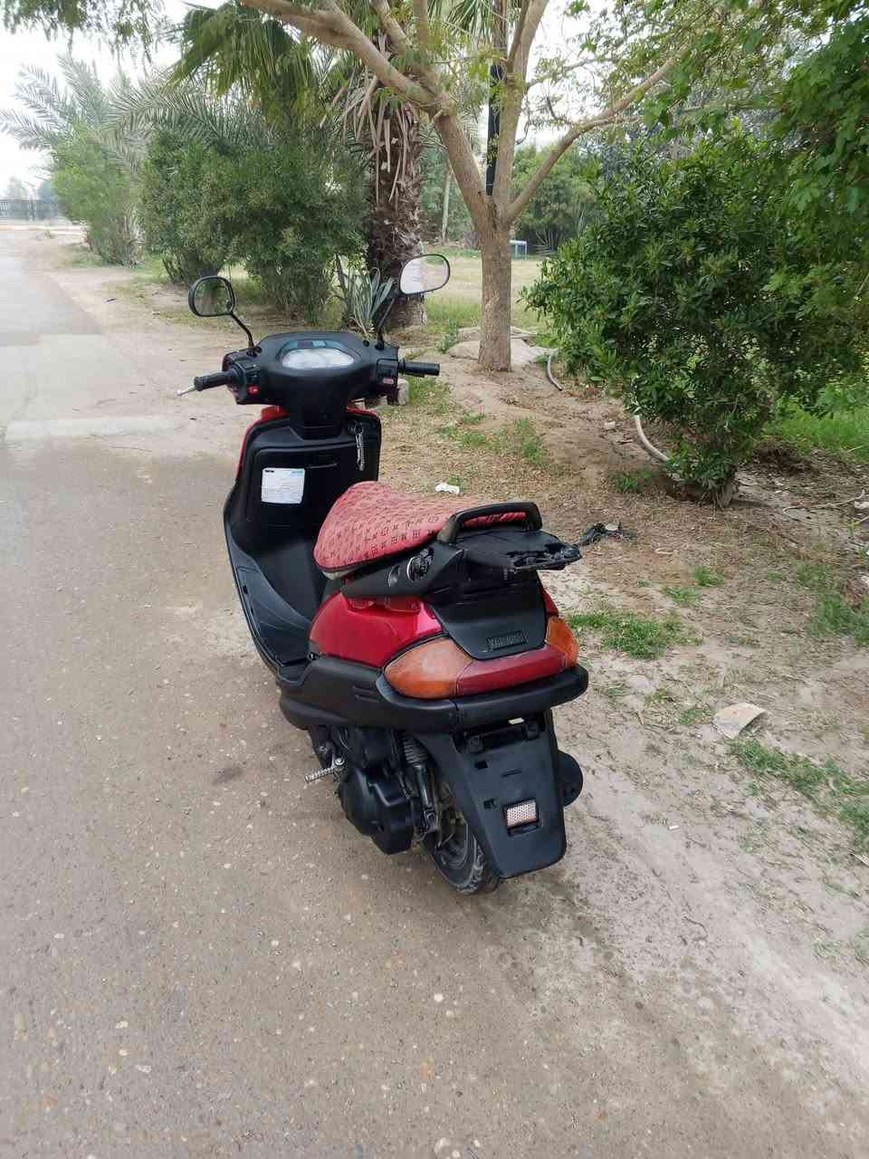 السلام عليكم
للبيع دراجة فراشه سرعه 140 شلعه معدل فول كهربائيات كلها شغاله اشاير شغاله دبلات جدد بك لايت شغال لايت شغال هندر دفره وحده سلف شغال دراجه خرسه شرط ماتسمع بس صوت الصالنصه تايرات جدد جكمجه جنطه كله علسويج استانه تعليك كفرات بلاديه مو تجاريه كامله مكمله خير من الله وصور كدامك المكان ناحيه الاسحاقي مركز ناحيه السعر 280 وبيه مجال حك الجيه.
للاتصال علرقم *********** ***********
