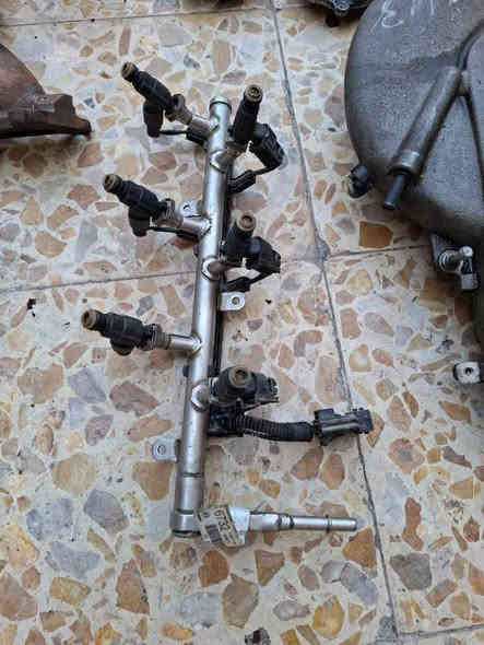 ادوات احتياطية مال حاوية  كابرس 2006 مكينة 3.6

1- ثلاجة 
2- دكشنات (٣)
3- واتر بم (٢)
4- قايش تايمن (١)
5- ظفيرة مال محرك حاوية
6- نوزلات مال حاوية
7- كوع مال محرك 3.6
8- بولي (١) 

للأستفسار على الرقم *********** 
ملاحظة( مكلف بالنشر)
العنوان: بصرة / حي المهندسين البصرة
