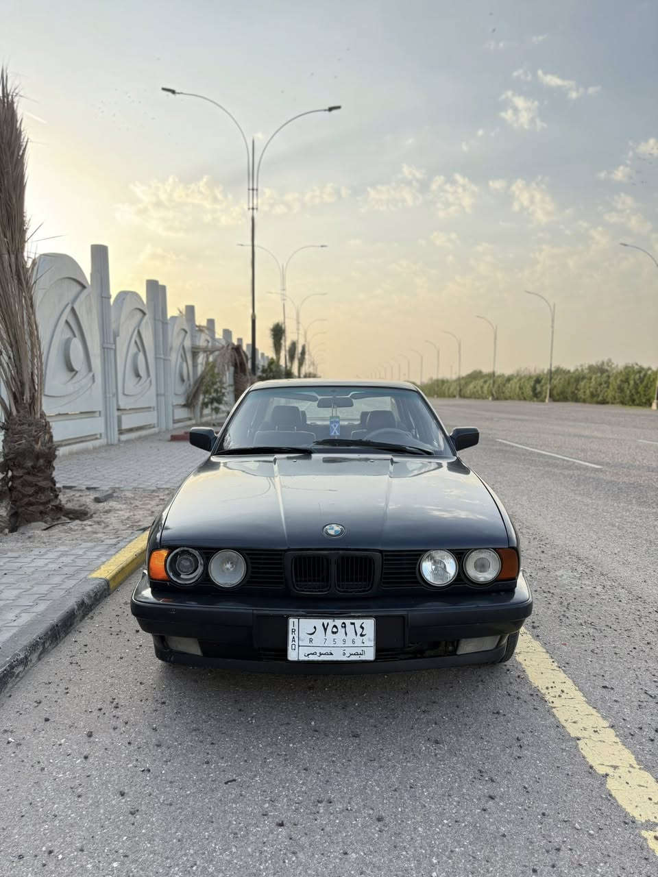 السلام عليكم BMW حجم 525 موديل 1991 اللون اسود غير محدد كير محرك 25 مفتوح كفالة من الضربة مصبوغة عام كهربائيات شغالة حدادة تايرات 80% بيها نواقص بسيطة رقم بصرة سنوية منتهية راعيها يريد تحويل السعر 42 وبيها مجال للاستفسار ***********
