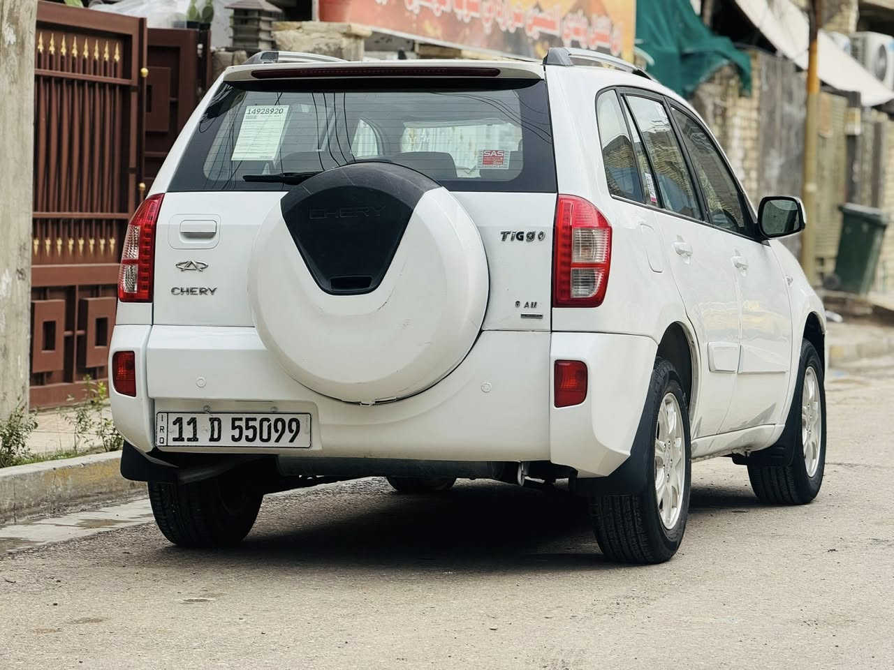 السلام عليكم 👋
تيكو 2012 شكل ال 13 
رقم دولي هزه جديدهً مصفره
السياره كير محرك جديد🛠️ كارتون كير كهربائي 
صدر امامي خلفي جديد  تخم تاير 
تحكمات كشنات تدفئه تبريد شاشه تاب  منضومه زنون 
السياره كلش نضيفه  ومابيهه اي نقص ومال جناي    بيهه صبغ بلجاملغ الامامي فقط  
السعر 62💵💰وبيهه مجال قليل 
للاستفسار  *********** 📞☎️
العنوان /بغداد  البلديات 
ممتواجد على النت
