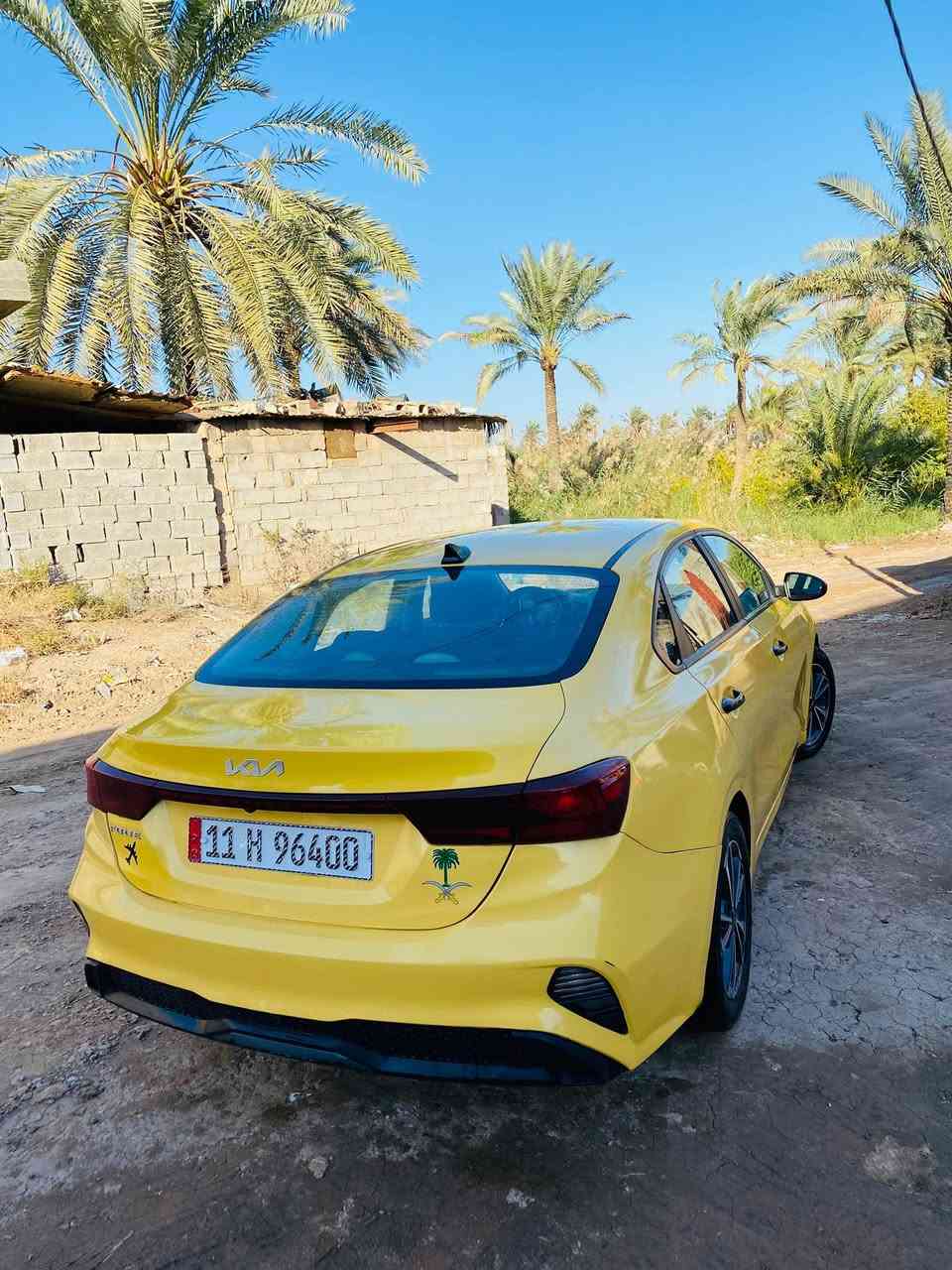 كيا فورتي موديل 2023
وارد امريكي ضربتة بسيطة موضحه بصورة 
* ماشيه 110

• المحرك: 2000 دوش
• شاشه تدعم الكاربلي + كاميرا خلفية
• رادار أمامي
• 3 أنظمة قيادة
• تحكمات ستيرن+ نظام تحديد المسار
• السيارة نظيفة  بدون اي
نقص
بدون منظومة غاز
العنوان/ بغداد 
السعر 165
للأستفسار ***********
