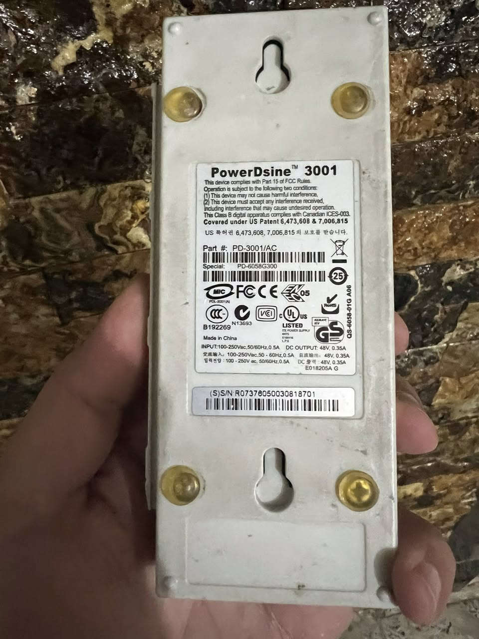 محولات عدد 3 ثنين v48 اوحده v50 كلهن ب 35ً.  + نانو بردج شغال ونضيف مع محوله اصليه بور بيم  سعره 35 ضمان 3 ايام موجود توصيل ***********
