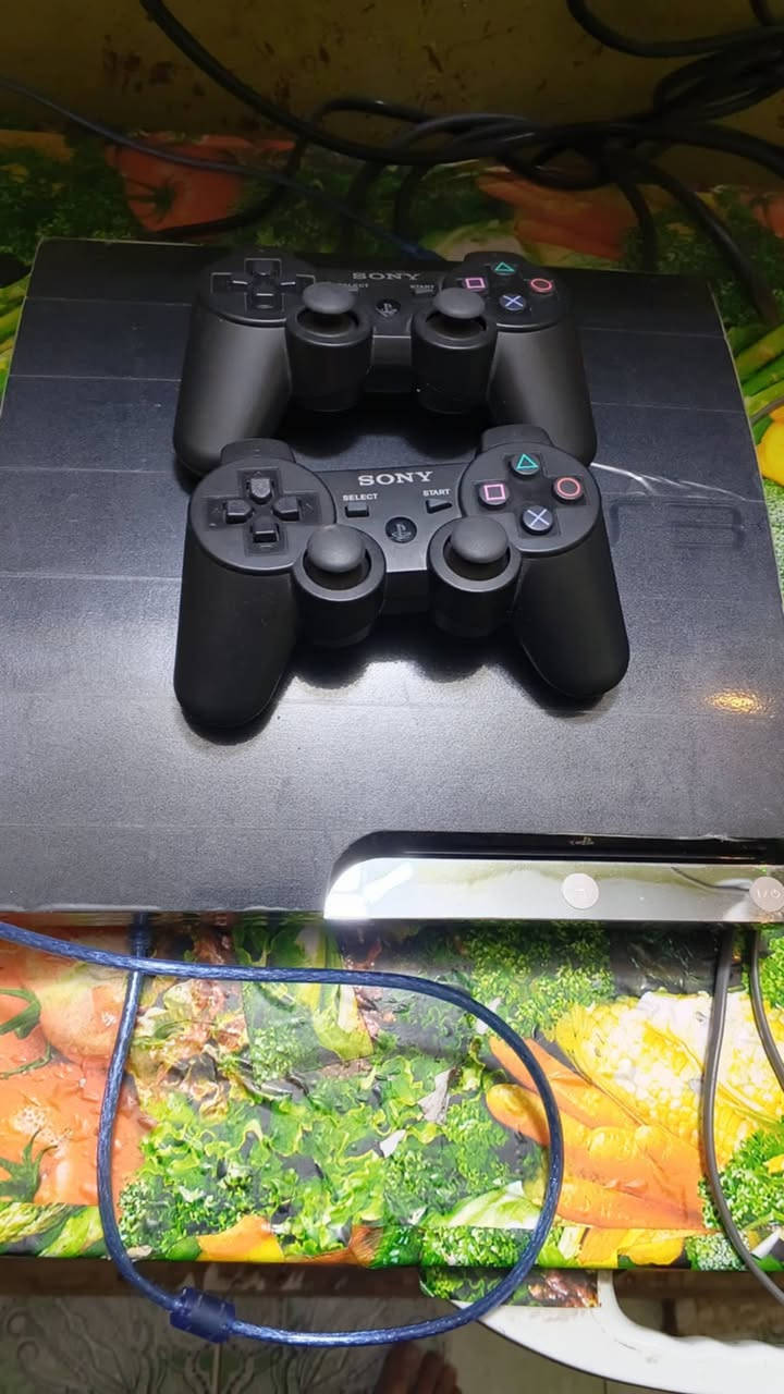 بلي 3 سلم نضافه 95 كامل ملحقات اصلية  مستعمل قليل لامفتوح ولا مصلح سعرة 150 مكاني بغداد البلديات ***********
