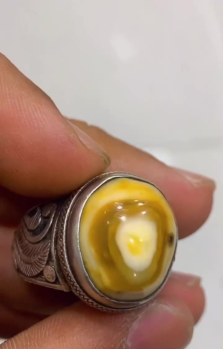 ياعلي
داودي قديم مح 🍳 
صياغه يدويه


**إذا كنت صاحب هذا الإعلان وتريد حذفه لأي سبب، رجاءا أرسل رسالة إلى الدعم الفني**