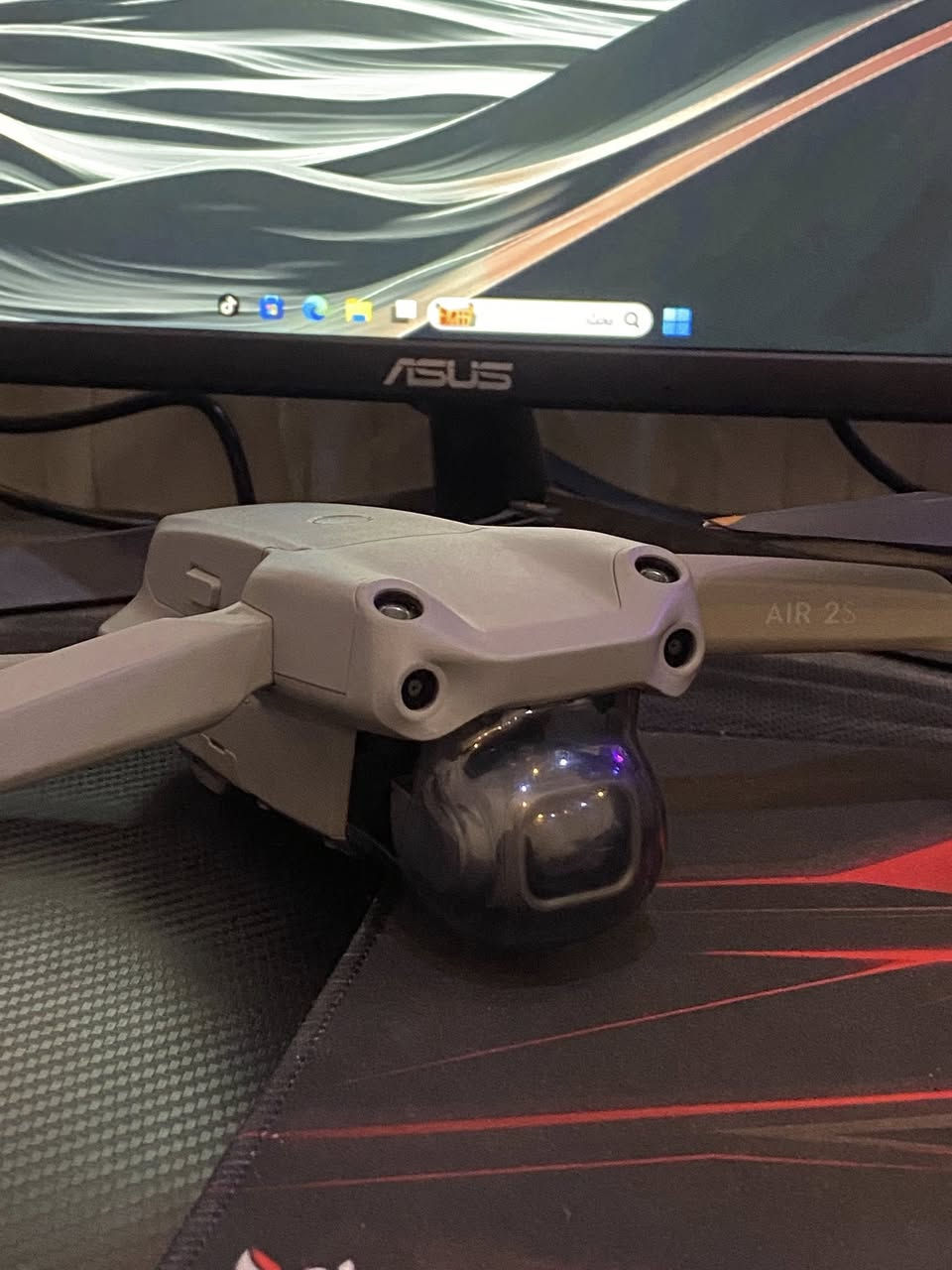 � بيع مستعجل – DJI Air 2S للبيع
درون نظيف جداً واستعمال شخصي
ما داخله تصليح نهائياً وشرط الفحص 👌

🔋 وياها 3 بطاريات أصلية
🔌 شاحنة أصلية
✈️ جاهزة للطيران فوراً

فرصة حقيقية للي يريد درون نظيف وعدة كاملة 🔥

💰 السعر: 1,100,000 دينار
السعر قابل للنقاش للجادين فقط

📍 النجف
📞 ***********
