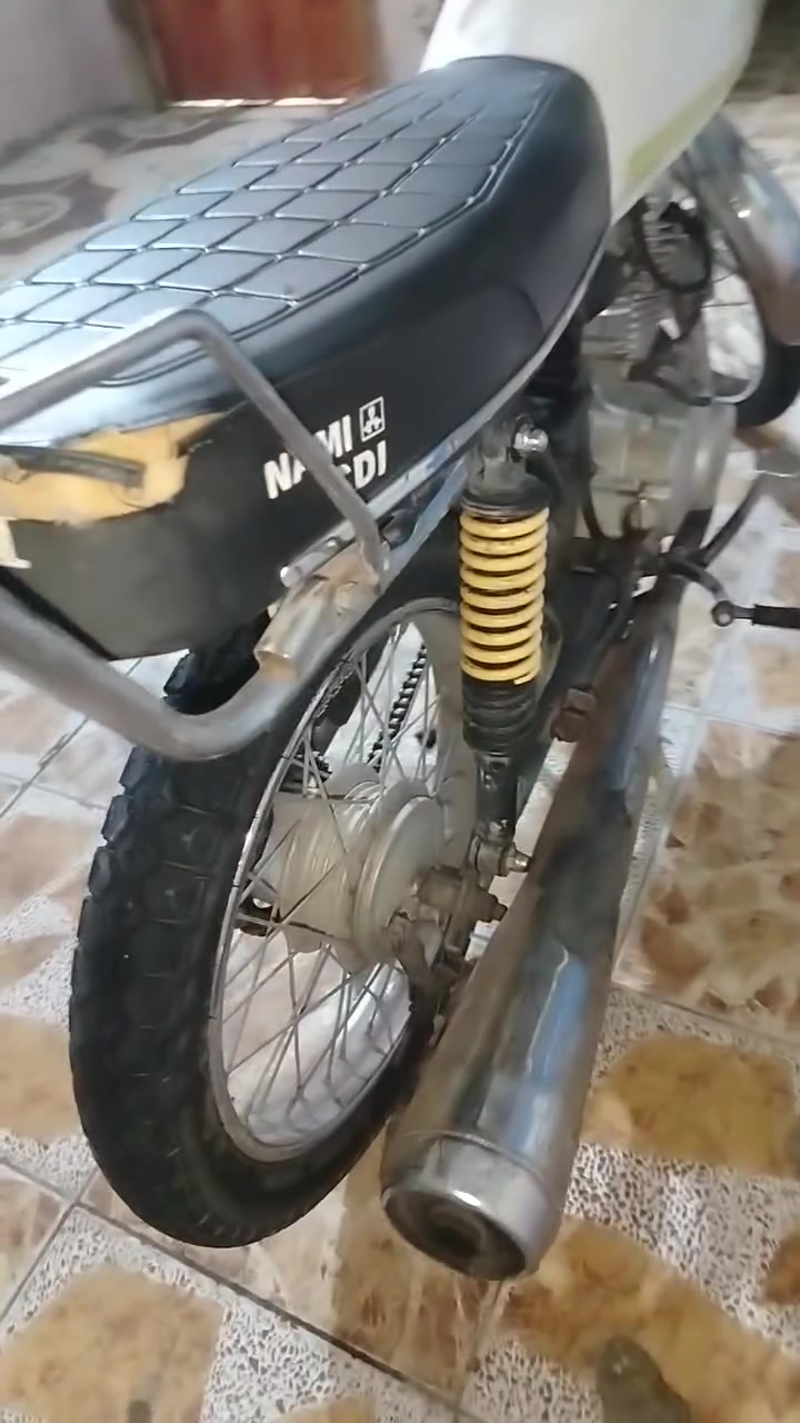 سلام عليكم دراجه رابيدو مفتوحه مره وحده للبيع سعر 300 وبيهه مجال قليلل قليلل كلش مكاني لبصره ابي لخصيب لعوجه ***********
