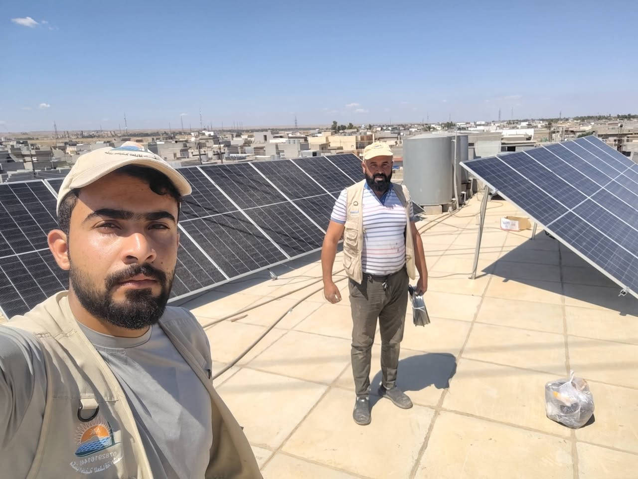تم بفضل الله
تجهيز منظومة طاقه شمسية ☀️☀️الأخ(دكتور علي ) 

 في كركوك (عمل شعبي _الفرقة الخامسة)

#تجهيز منضومة

  مجمع طبي (30) امبير نهاراً بالاضافة الى (30) امبير ليلاً 

مكونات المنظومة :

✅️ الواح لونجي  بضمان 15سنه

✅️جهاز انفيرتر  ضمان سنه

✅️بطارية ليثيوم /ضمان 5سنه

🚦🚦🚦🚦🚦🚦

بتاريخ/2026/5/22

🚦🚦🚦🚦🚦

#مكتب الخليفة للطاقة الشمسية 

العنوان:كركوك _الحويجة-ناحية الرياض_مفرق الكفاح 

💥💥💥💥💥💥💥💥💥💥

#للاستفسار   ***********.
