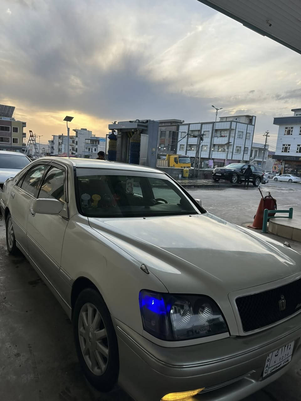 مليكة سخ 2003 فرصة 171 كل أرواح بشار السيارة ألوجا تعني لا أرقام 3 قطع وقطعتين من الطلاء 82 حفلة وماجل
مکان سلیمانیە
