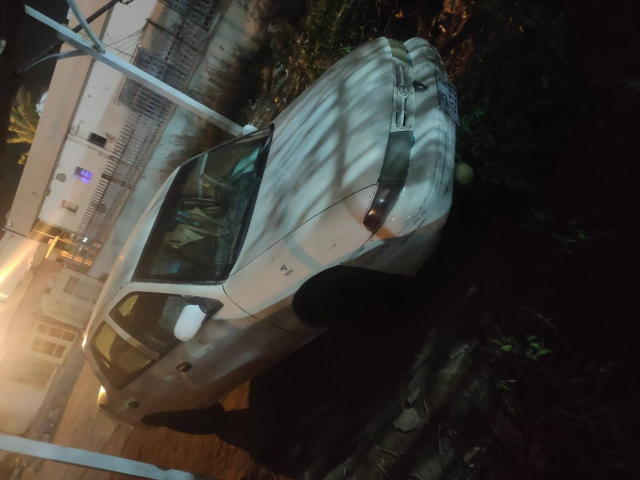 السلام عليكم كيا سيفيا للبيع موديل 93 سياره جاهزه رقم انكليزي انبار بسمي السعر 21 وبيه مجال بسيط 
رقم الهاتف ‏‪***********‬‏
