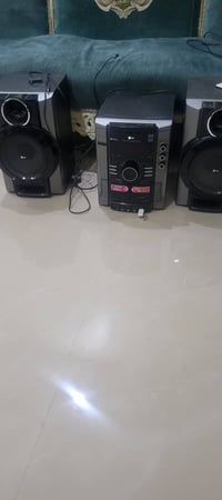 سستم LG راديو مسجل سيدي فلاش السعر ٧٥ بغداد ٠٧٧٠٠٥٩١٦٩٤
