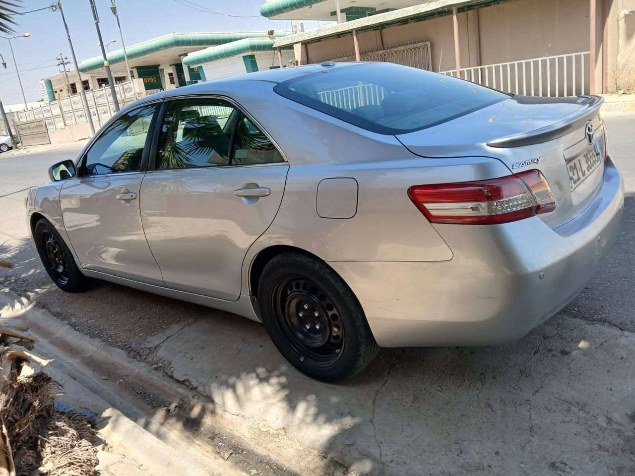 كامري وارد امريكي ٢٠١١ رقم سليمانيه
ضرر جاملغ سايق

مبدل نفس الون    سعر 126 ورقه 

 محرك كير بشرط ما مفتوح 

***********

 مكان سياره كركوك ماشي  123 الف
