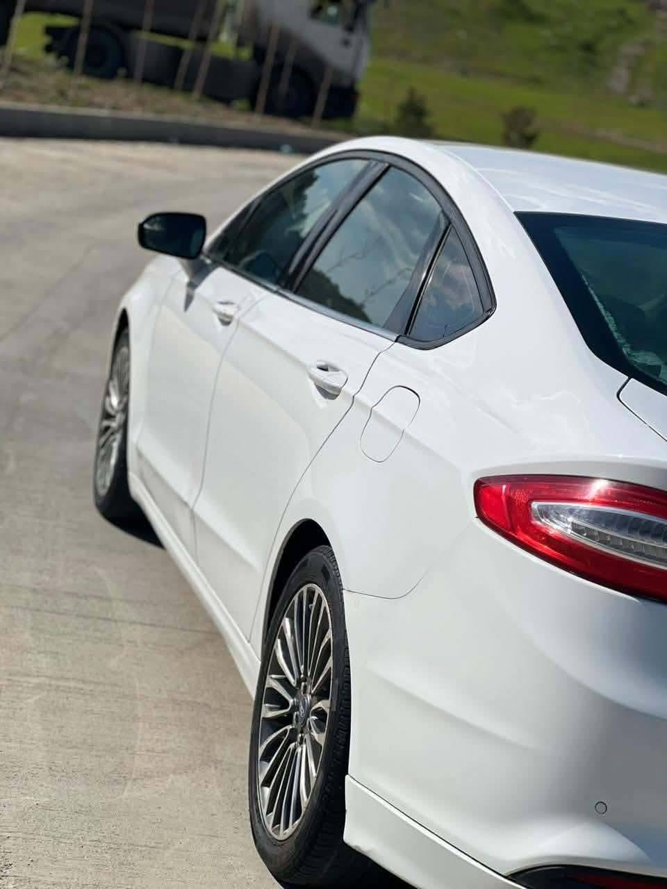 🚗 فۆرد فیوژن ٢٠١٣ - نموونە لە جوانی و پاکی (بێ بۆیاخ) ✨
​بۆ فرۆشتن، ئۆتۆمبێلێکی زۆر خاوێن، توندوتۆڵ و بێمەشغەڵەت. چوار ساڵە لای خۆمانە و وەک چاوی خۆمان پاراستوومانە! 😎
​📊 تایبەتمەندییەکان:
​مۆدێل: ٢٠١٣
​مەکینە: ١.٦ تۆربۆ (زۆر بەهێز، بێدەنگ و کەممەسروف) ⚡
​ڕۆشتووە: ١١٠ هەزار مایل 🛣️
​بۆیاخ: بێ بۆیاخ و بێ لێدران! بە شەرت، سەیارەیەکی یەکجار پاک و بێ عەیبە. 🛠️
​سەنەوی: تازەیە و هەموو شتێکی تەواوە 📝
​🌟 تێبینی: سەیارەکە ماڵی دۆستە، یەک دینار مەسرووفی تێدا نییە و ئامادەیە بۆ لێخوڕین!
​📞 بۆ زانیاری زیاتر و کڕین، پەیوەندی بکەن بەم ژمارەیەوە:
👉 0751 767 9675 👈 بنجوين, السليمانية

