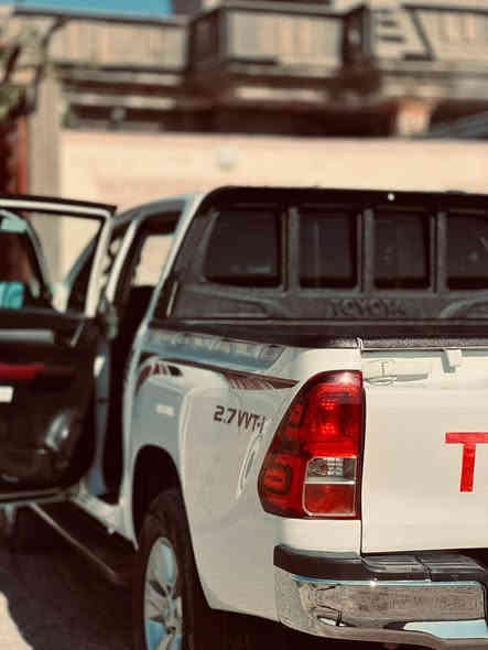 السلام عليكم 
 #للبيع
عذاري هايلوكس فورويل2016 فول 
محرك شرط لا صرف ولا نفخ مامفتوح 
ماشيه 93حقيقي اتوماتيك
شرط التحويل 
تبريد قطعتين 
شرط بدون صبغ كفاله عامه
السياره حيل جديده وجاهزه ماناقصها شي✅ 
السعر260 بيهه مجال شي قليل للبيع فقط نقدآ                 
مكان السياره صلاح الدين /بيجي***********
***********
