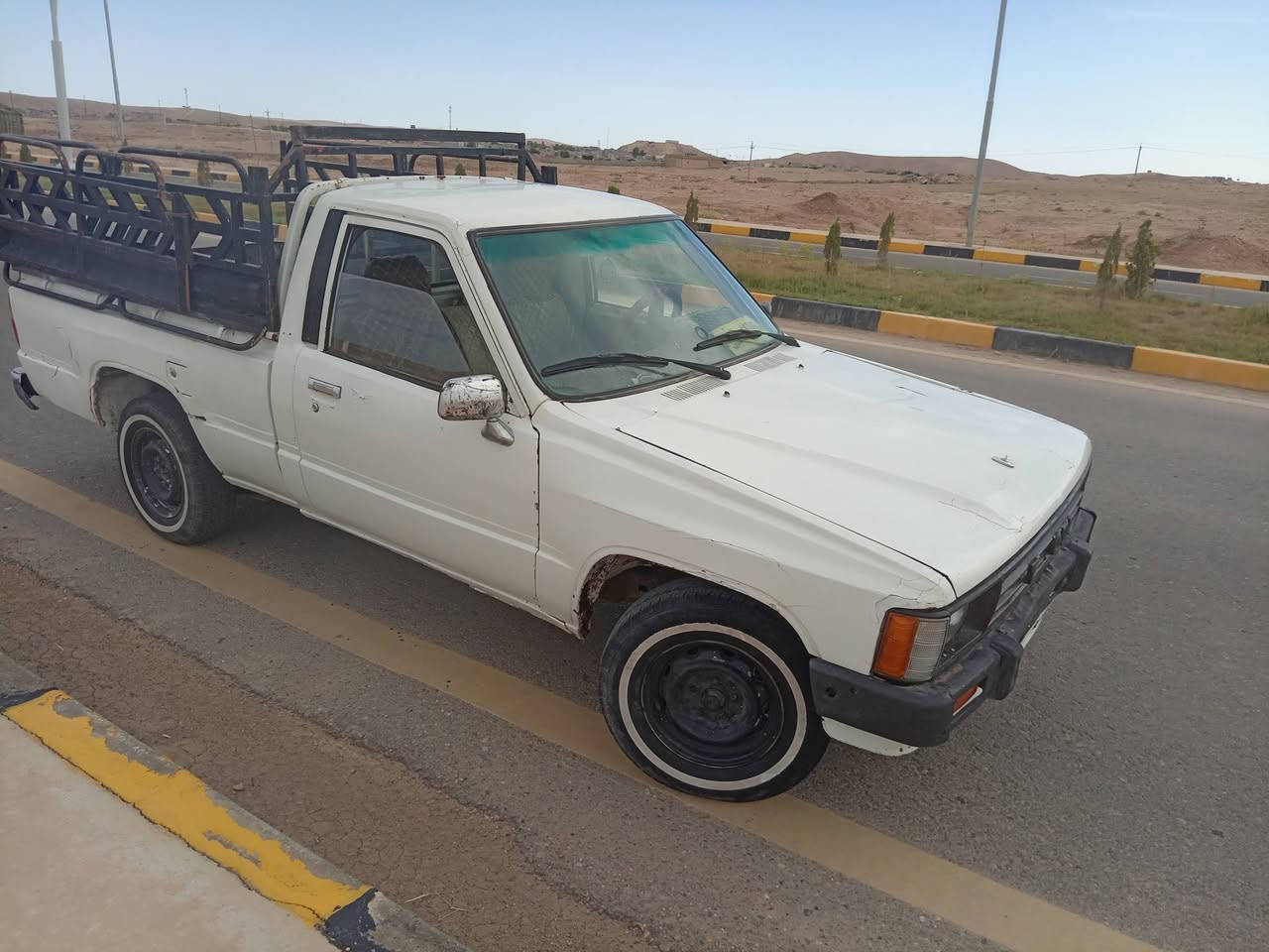 السلام عليكم #بيكم لبيع موديل 85رقم نينوى دولي  محرك شرط اكسن شرط كابون بانزين موجود السعر 35وبيها مجال الرقم ***********
