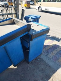 ميز مال ماركت هوه والملحق مالته 100قفل 07741178481