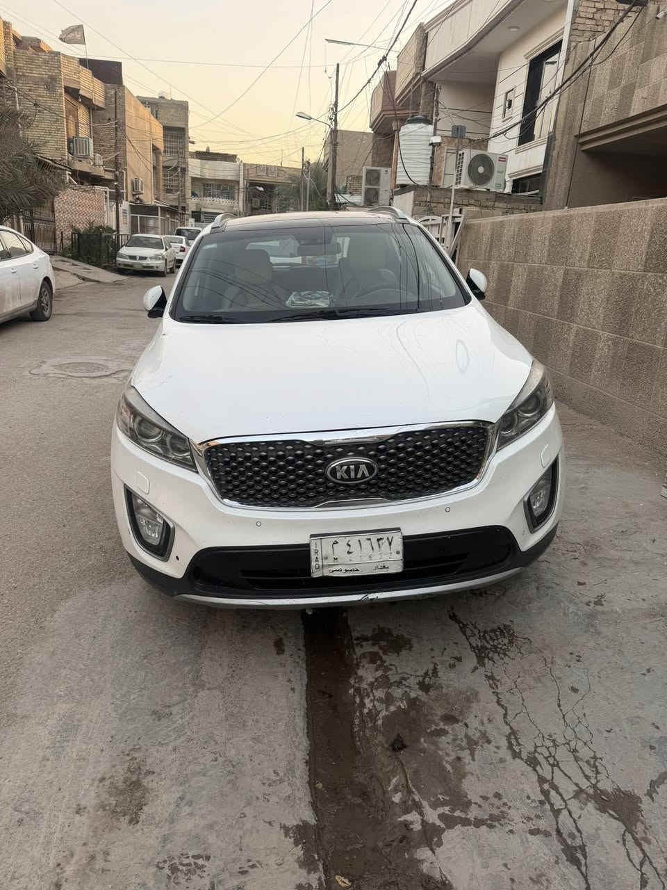 سورنتو موديل 17 ماشيه 170 مواصفات فتحه بصمه حساس امامي خلفي كامره خلفيه مكفوله عده شي قليل بارد بجاملغ السايق وسونار جديد ماخذه موجود السعر 220  رقم ***********
