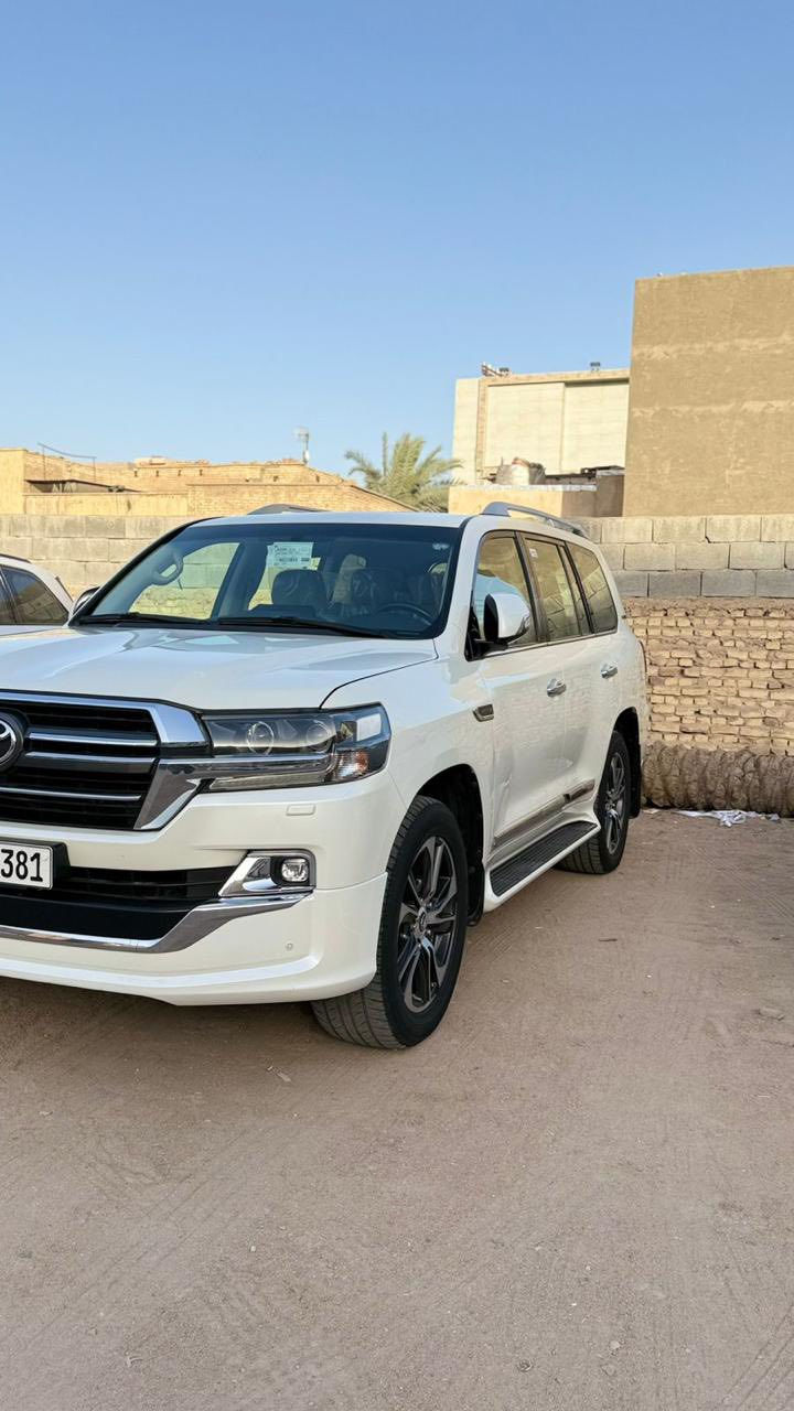 لاندكروز 2020 كراند تورنك بريمي رقم اربيل السياره نظيفه بيها بارد اصبع بلبنيد 
السياره بلبصره موجوده السعر 5شدات و30 ***********
