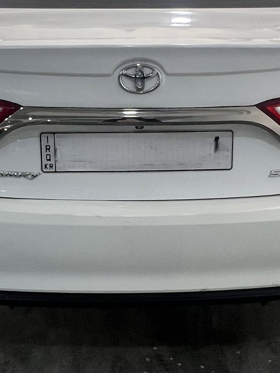 اسم السيارة و نوعها و موديل : كامري ٢٠١٥ se
سعر و مجال :150 
غرامة : 6 ورقة 
عدد سلندر + المحرك حجم المحرك :4 2.5 L
عدد الممشة : 290 الف ميل 
مكينة مفتوحة : لا 
الكير مفتوح :لا 
المكينه بيها نفخ :لا 
عدد قطعة الصبخ + امكنها :
تعديل بارد : باب السايق و جملوف فقط بدون صبغ
الايربكات : ساليمة 
الشاصي و الدواخل :بدون دواخل و شاوصي 
رقم الشاصي  :
تحويل او وكالة :موجود 
عنوان : دهوك 
تبديل : موجود
قسط : موجود
رقم الهاتف :***********
