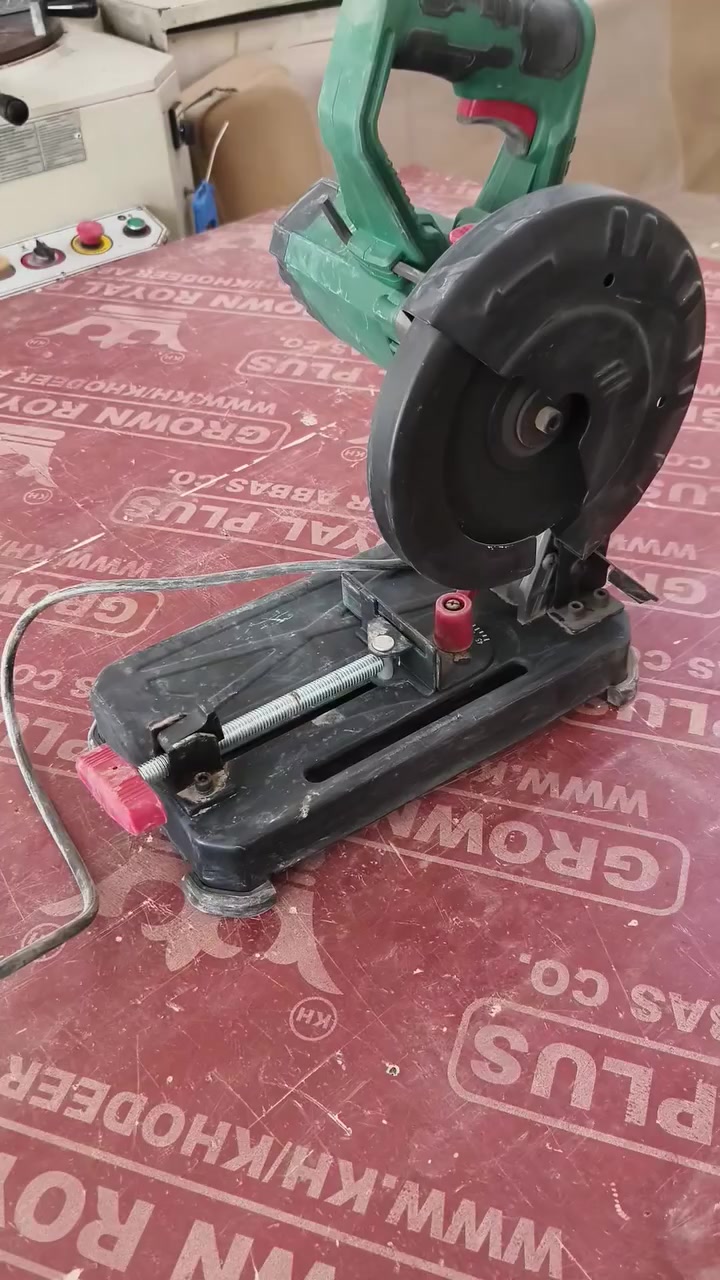 للبيع السعر ٥٥الف مكان كربلاء
***********
