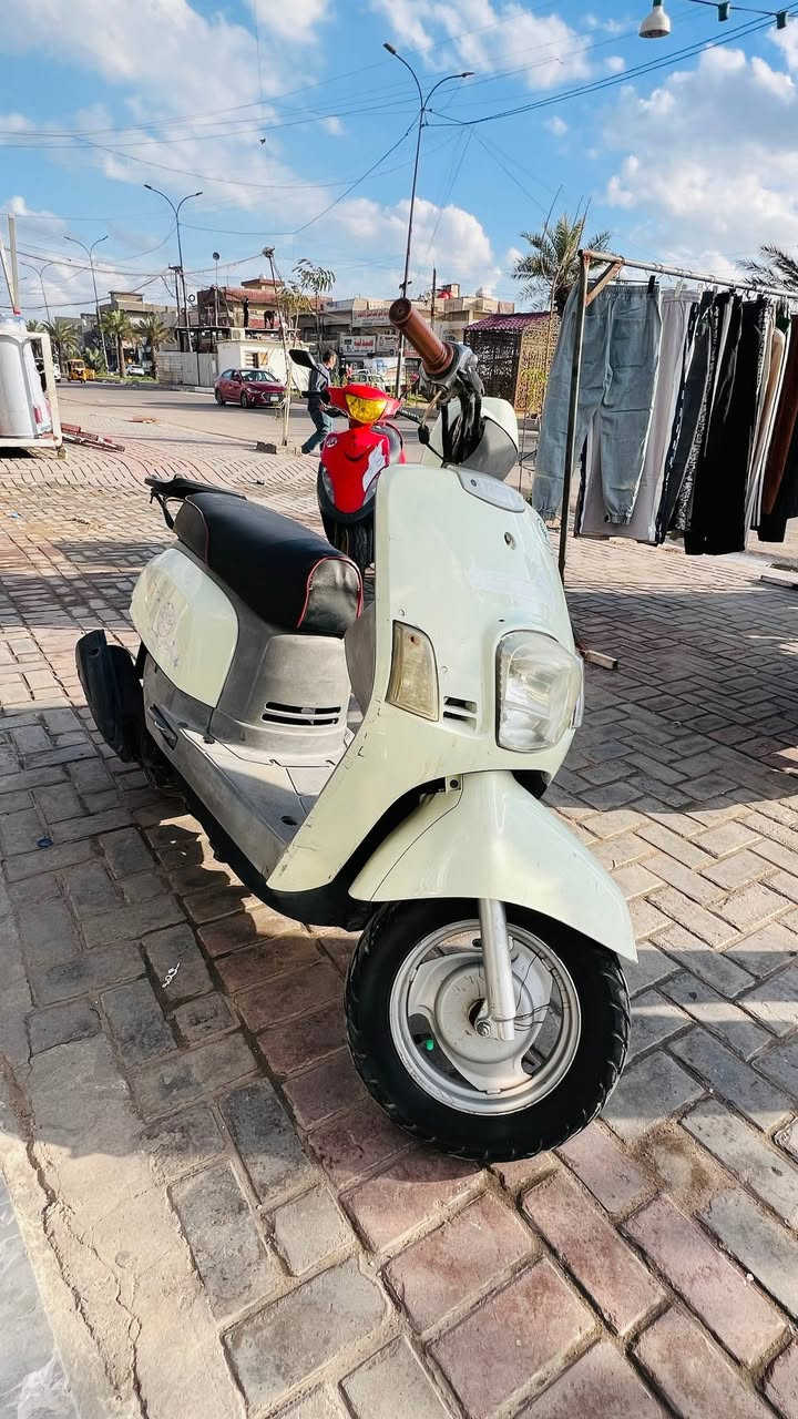 السلام عليكم دراجه ماكس بوليس نضيفه كلش السعر 700 وبيها مجال بسيط مكاني البلديات ***********
