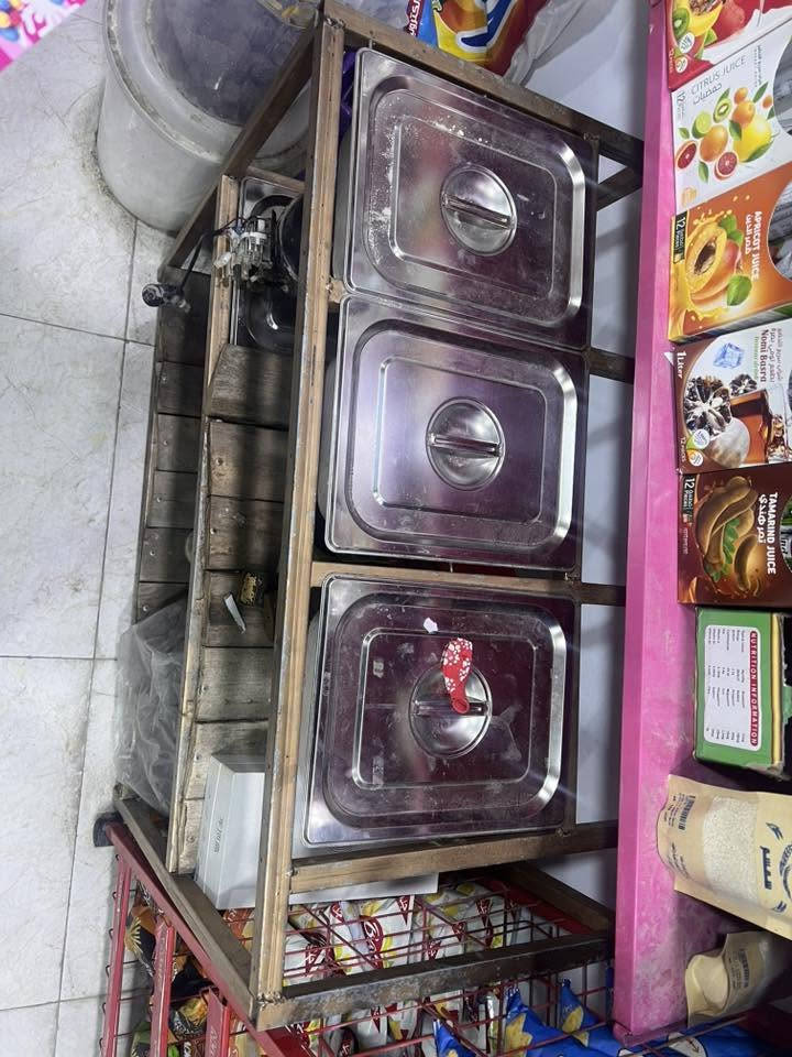 سلات چبس للبيع قيم واخذ  +ميز معسلات وفحم هم للبيع
مكاني بغداد الزعفرانية

***********
