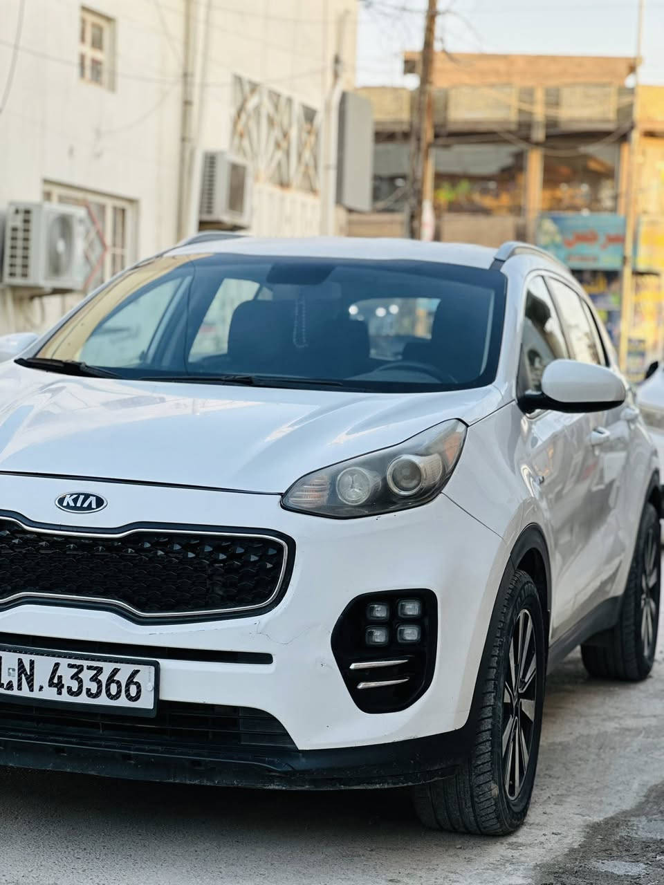 كيا سبورتج 2017مكفوله السياره جاهزه كلين بدون حادث بدون قطره صبغ مكينه كير تبريد تخم تاير خير من الله مكاني بلكوت السعر 175وبيها مجال للشراي هاذا رقمي ***********

