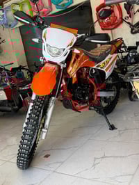 ماطور قفاز للبيع موديل 2026 صار شهرين فتحت من كارتون  مكينه 250cc ماطو...