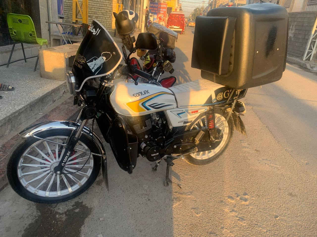 السلام عليكم سونك للبيع موديل 2025
دراجه جديده كلش ماشيه 1900 كهربائيات كلها شغاله 

ابيع بس الدراجه بدون غراض 900 وبيها مجال حك الجيه

مكاني بغداد فلكت حي النصر كلشي موضح بل فديو


**إذا كنت صاحب هذا الإعلان وتريد حذفه لأي سبب، رجاءا أرسل رسالة إلى الدعم الفني**