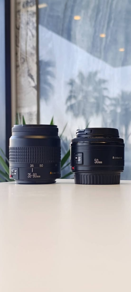 للبيع | Canon EOS 5DS – كاميرا نادرة ونظيفة جداً 
كاميرا Canon 5DS 50 mega pixels احترافية، استعمال شخصي خفيف، ما بيها ولا خدش وشغلها 100% 
مناسبة للمصورين المحترفين، الإعلانات، البورتريه، والستوديو.
 تجي كاملة مع:
 كاميرا Canon 5DS
 عدسة 50mm f/1.8 (عزل رهيب )
 عدسة 35–80mm
 شنطة خاصة
 ميموري 16GB
 3 بطاريات
 شاحن
 فلتر

 للتواصل: خاص / واتساب
اللي يعرف قيمة 5DS يعرف شنو يشتري


**إذا كنت صاحب هذا الإعلان وتريد حذفه لأي سبب، رجاءا أرسل رسالة إلى الدعم الفني**