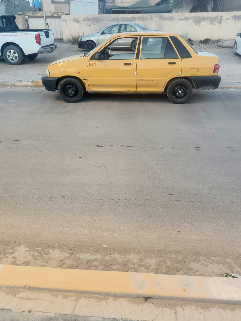 سلام عليكم ورحمه الله وبركاته سايبه موديل 11رقم بغداد جديد بسمي السعر 30وبيهه مكاني بابل  ***********
