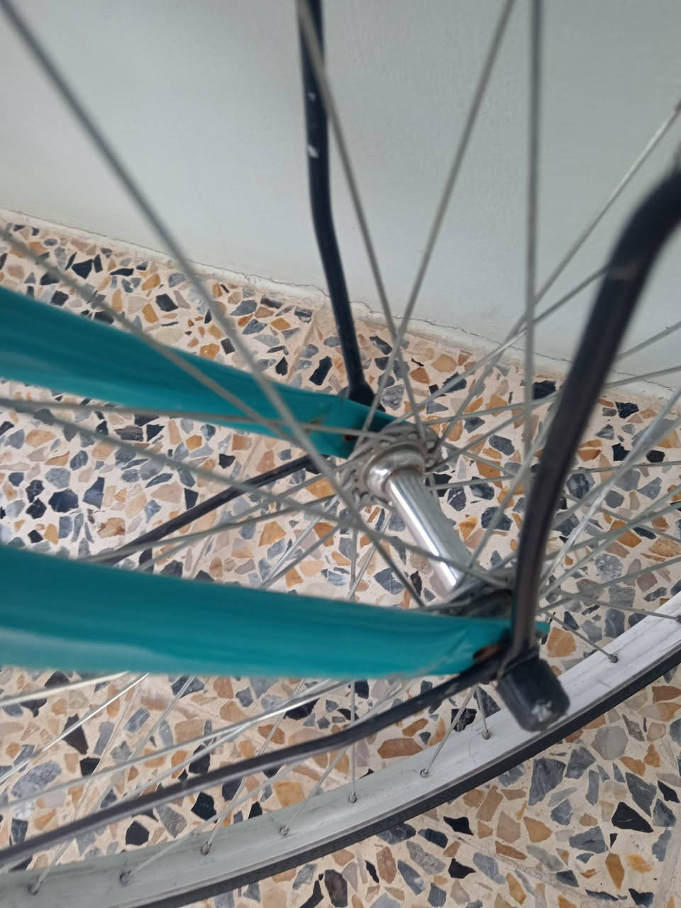 سلام عليكم بايسكل شركه ليدز البايسكل نظافتة ١٠٠ ١٠٠ حجم ٢٦ السعر ١٢٠ اوبي مجال المكان ديالئ بعقوبة ناحية العبارة الرقم ***********
