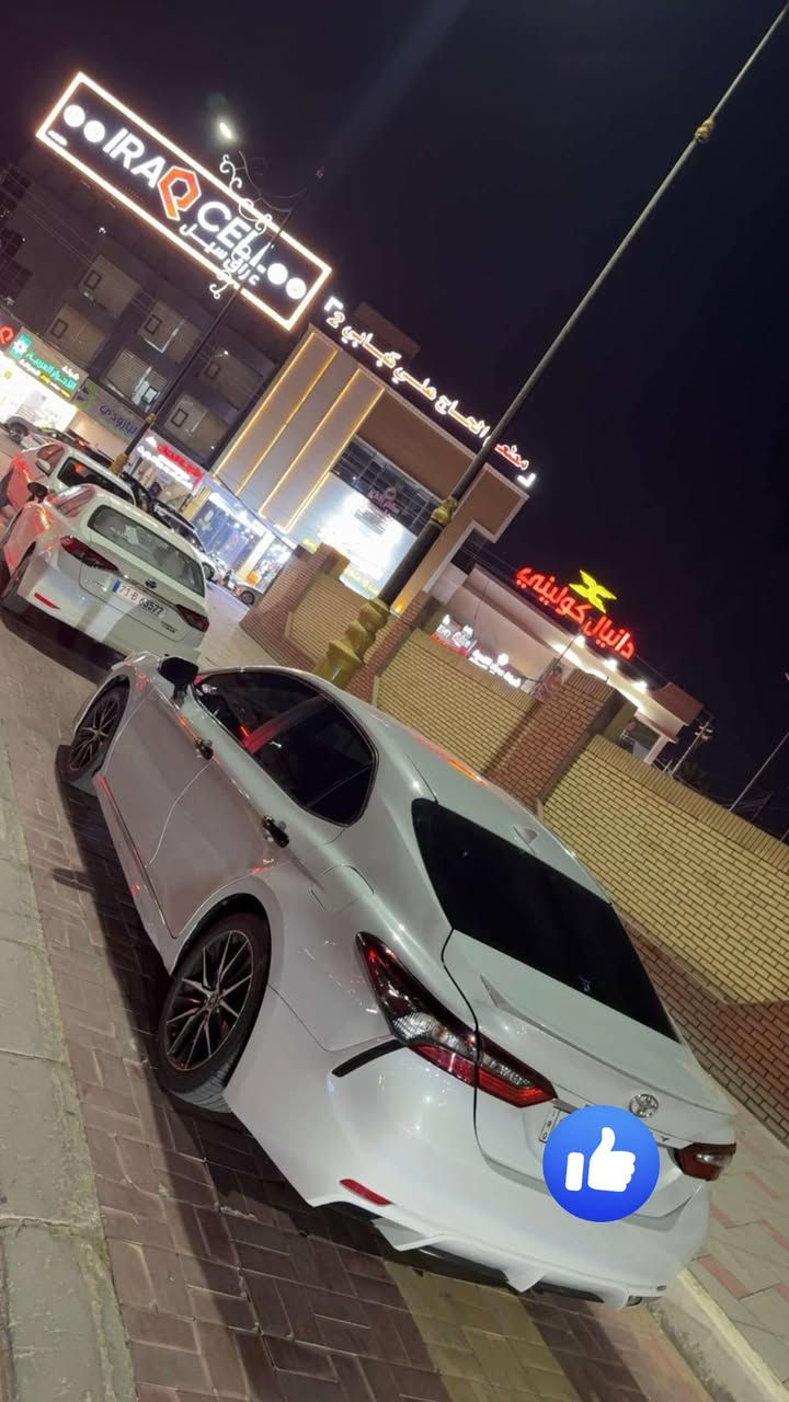 سلام عليكم كامري 2023 ماشيه 16 الف ميل قابل للزياده السياره بدون صبغ بيها قبق جنطه وجاملغات خلفيه PDR  والبنيد بي مكانين PDR السياره مكفوله من الصبغ بدون ايرباك رقم بغداد باسمي مكان السياره كربلاء معروضه ب 200 وبيها مجال للستفسار ***********
