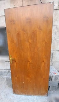 باب صاج ثقيل • عرض 90سم • يحتاج صبغ