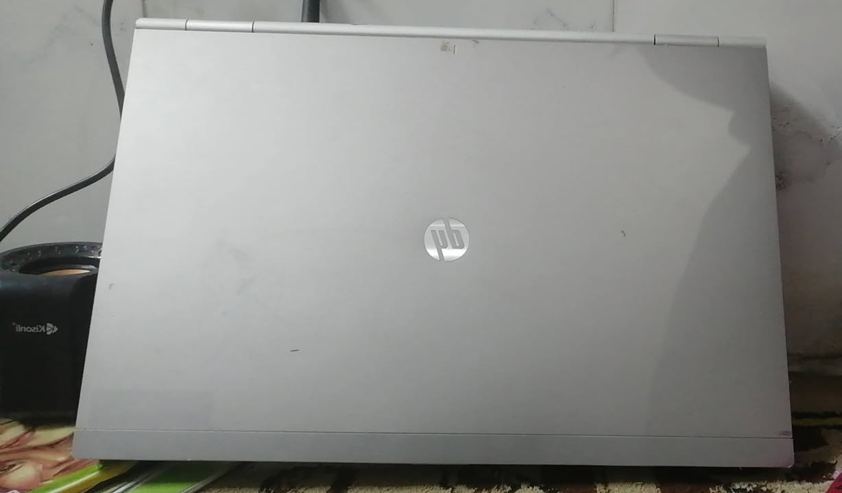 وحدة لينوفا والثانية اج بي
نضيفات 80٪ 
مواصفاتهن بالصور سعر الوحدة 150 وبيهن مجال 
***********
