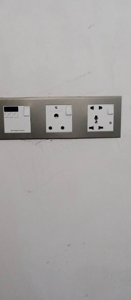 ابومسلم الكهربائي لجميع التأسيسات الكهربائيه بكل انواعها عمل مميز وحسب طلب الزبون وبأسعار مناسبة ماعليك الا الاتصال او مراسله الصفحه***********واتساب او إتصال
